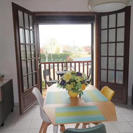 Nice Duplex Apartment, 400 M From The Beach * Courseulles-sur-Mer