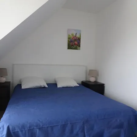 Apartment Nice Duplex Apartment, 400 M From The Beach *